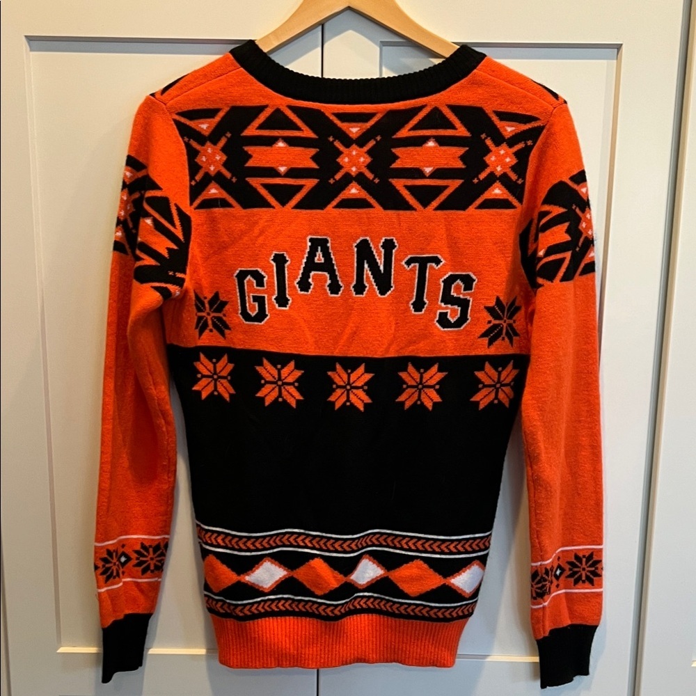 San Francisco Giants V-Neck Ugly Christmas Sweater Size M - Picture 3 of 4